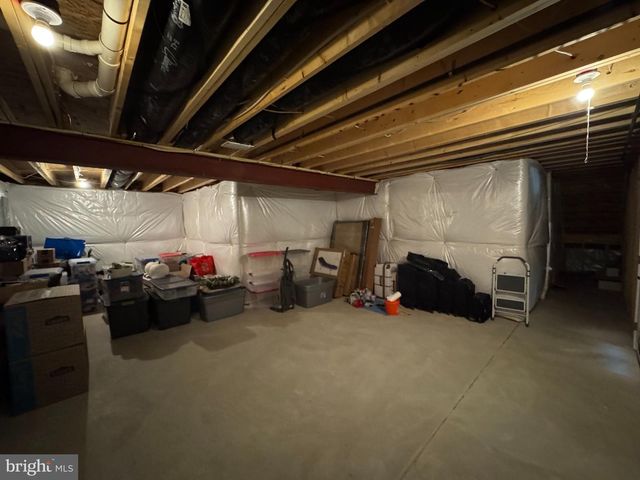 1218 CITY VIEW LN, Fredericksburg, VA 22401