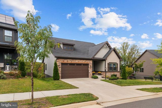 1218 CITY VIEW LN, Fredericksburg, VA 22401