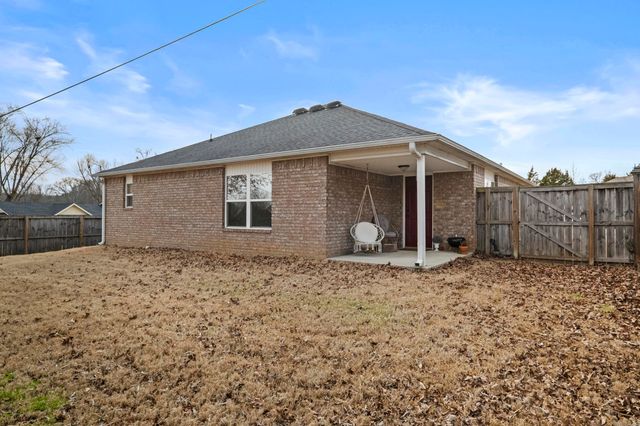 3840 Lazy Creek Trail, Conway, AR 72032