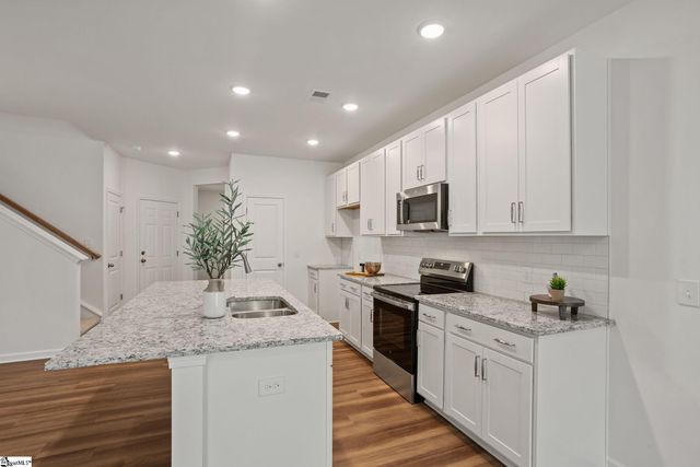 207 Spartina Court, Spartanburg, SC 29307
