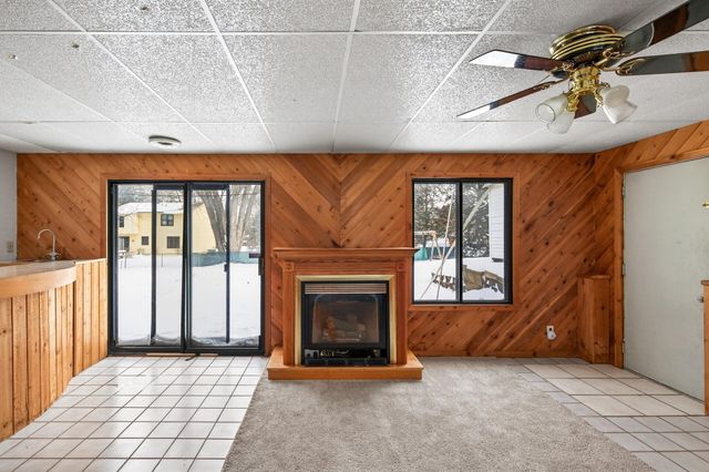 7062 Sherwood Road, Woodbury, MN 55125