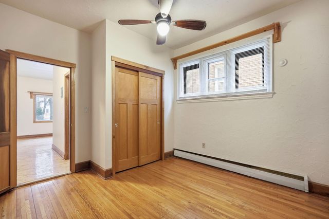 1913 Emerson Avenue 102, Minneapolis, MN 55408