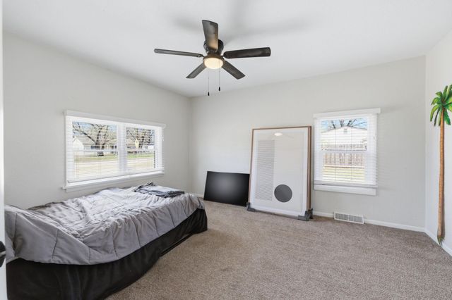 912 N Anna St, Wichita, KS 67212