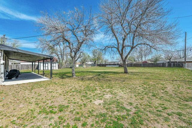 912 N Anna St, Wichita, KS 67212