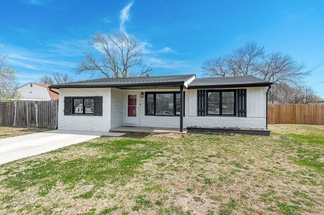 912 N Anna St, Wichita, KS 67212