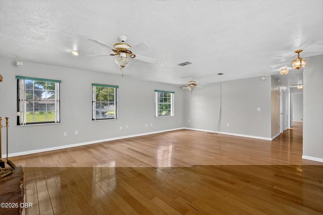 3330 Vista Palm Drive, Edgewater, FL 32141