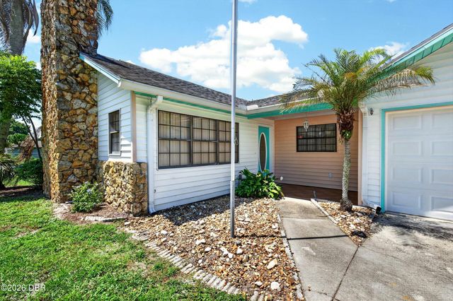 3330 Vista Palm Drive, Edgewater, FL 32141