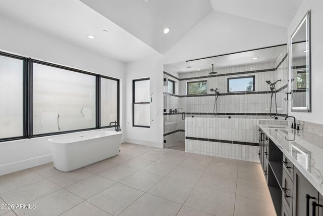 6128 E SWEETWATER Avenue, Scottsdale, AZ 85254