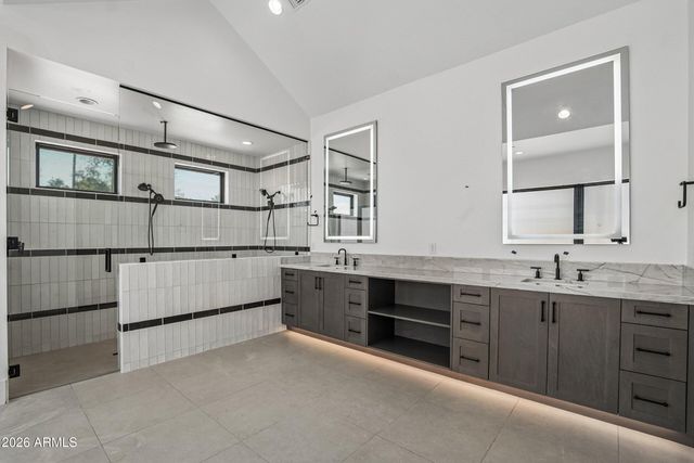 6128 E SWEETWATER Avenue, Scottsdale, AZ 85254