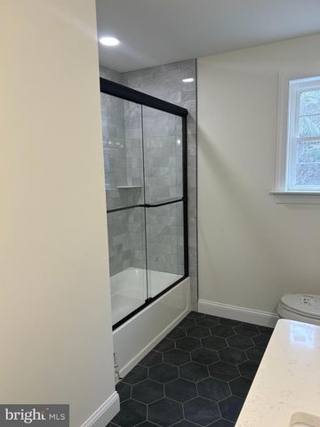 1427 WILLIAMSTOWN ERIAL RD, Sicklerville, NJ 08081