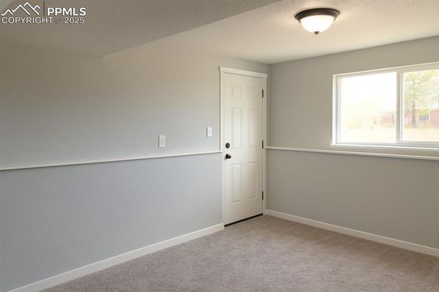 4455 N Anjelina Circle, Colorado Springs, CO 80916