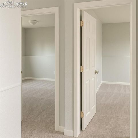 4455 N Anjelina Circle, Colorado Springs, CO 80916