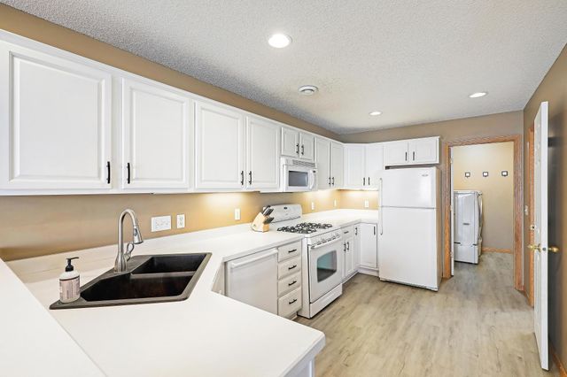 17170 Eastwood Avenue 150, Farmington, MN 55024