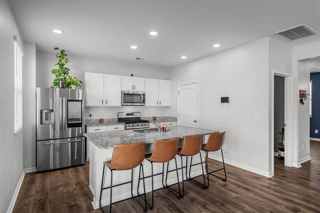 317 Redhead Ln, Lebanon, TN 37090
