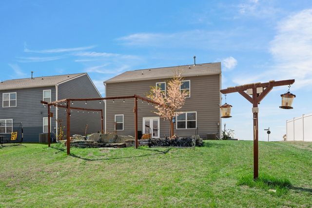 317 Redhead Ln, Lebanon, TN 37090