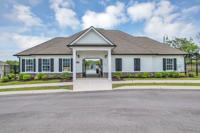 317 Redhead Ln, Lebanon, TN 37090