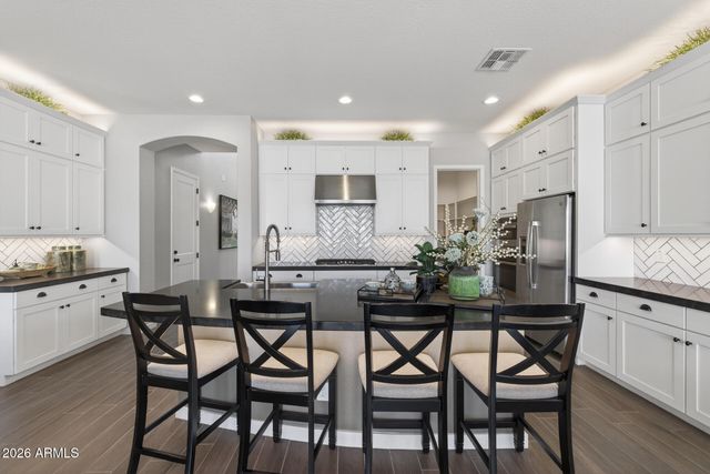 4260 E JONES Street, Gilbert, AZ 85295