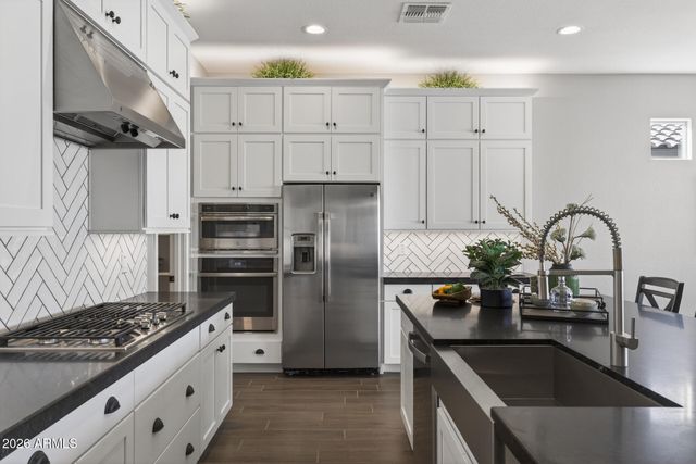 4260 E JONES Street, Gilbert, AZ 85295