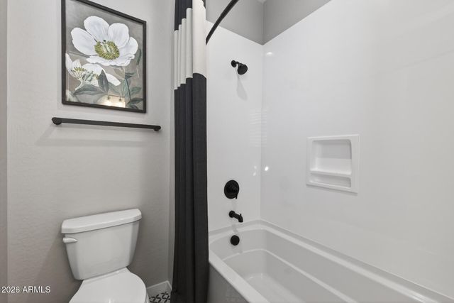 4260 E JONES Street, Gilbert, AZ 85295