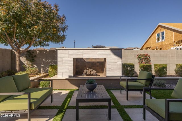 4260 E JONES Street, Gilbert, AZ 85295