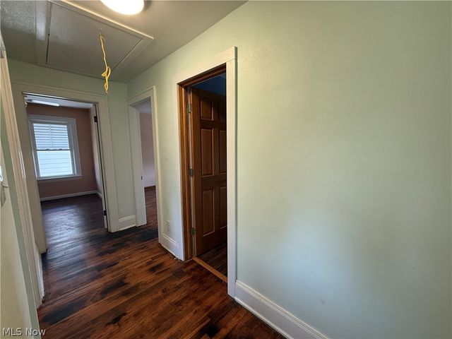 9612 Park Heights Avenue, Garfield Heights, OH 44125