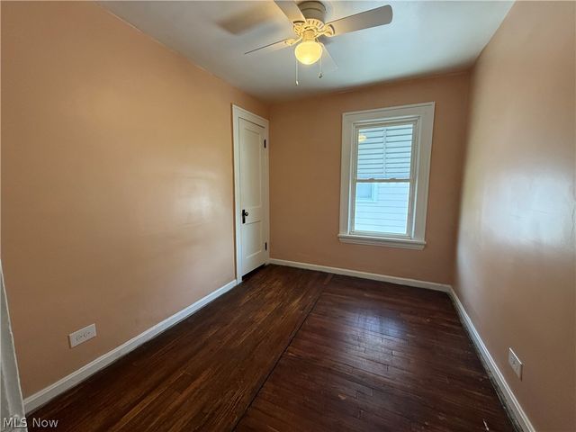 9612 Park Heights Avenue, Garfield Heights, OH 44125