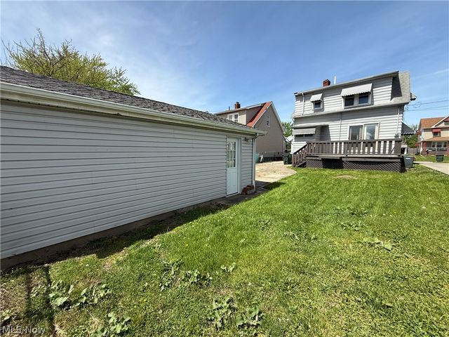 9612 Park Heights Avenue, Garfield Heights, OH 44125