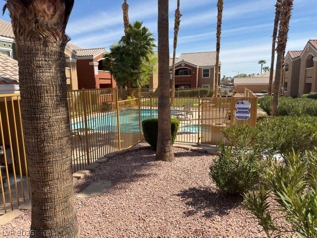 8101 West FLAMINGO Road 1144, Las Vegas, NV 89147