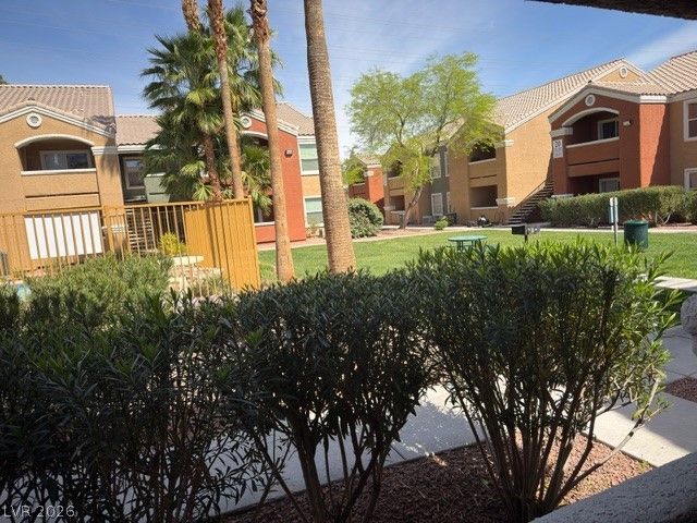 8101 West FLAMINGO Road 1144, Las Vegas, NV 89147