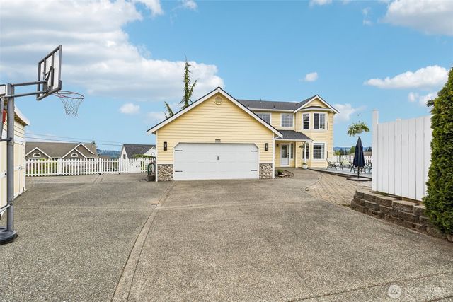 1929 19th Avenue Ct SE, Puyallup, WA 98372