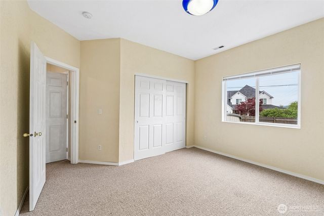 1929 19th Avenue Ct SE, Puyallup, WA 98372