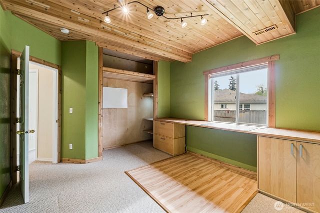 1929 19th Avenue Ct SE, Puyallup, WA 98372