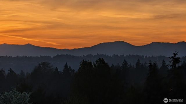 1929 19th Avenue Ct SE, Puyallup, WA 98372