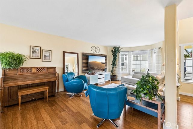 1929 19th Avenue Ct SE, Puyallup, WA 98372