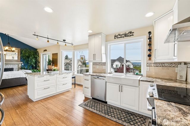 1929 19th Avenue Ct SE, Puyallup, WA 98372