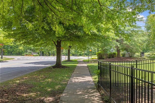 1005 Market St, Franklin, TN 37067