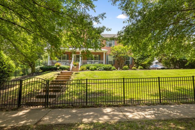 1005 Market St, Franklin, TN 37067