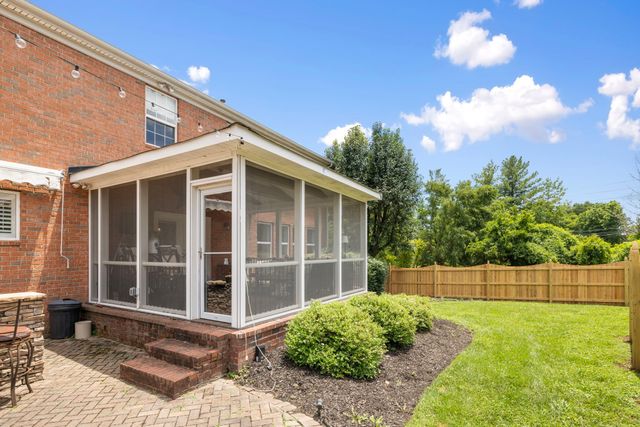 1005 Market St, Franklin, TN 37067