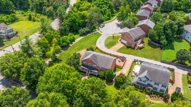 1005 Market St, Franklin, TN 37067