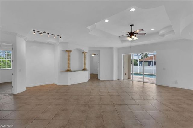 3705 Kilarney ST, Fort Myers, FL 33905