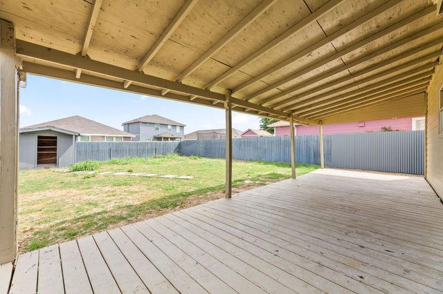 5008 Irvine LN, Del Valle, TX 78617