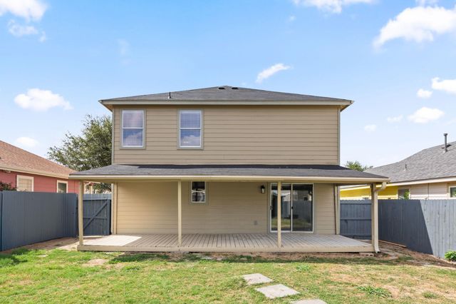 5008 Irvine LN, Del Valle, TX 78617