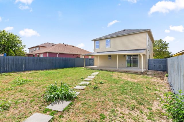 5008 Irvine LN, Del Valle, TX 78617