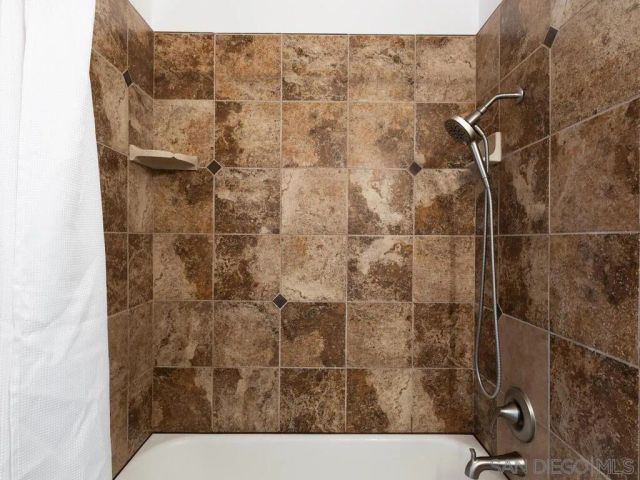 4154 Camino Islay, San Diego, CA 92122