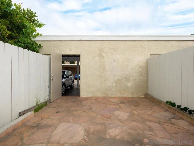 4154 Camino Islay, San Diego, CA 92122