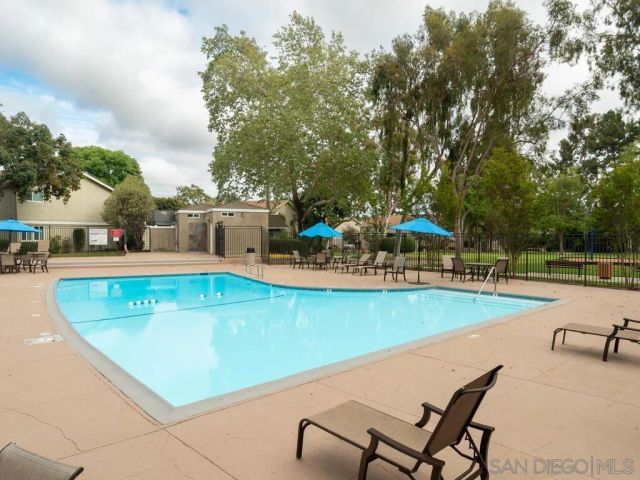 4154 Camino Islay, San Diego, CA 92122