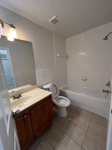 1675 SE 9th Terrace, Homestead, FL 33034