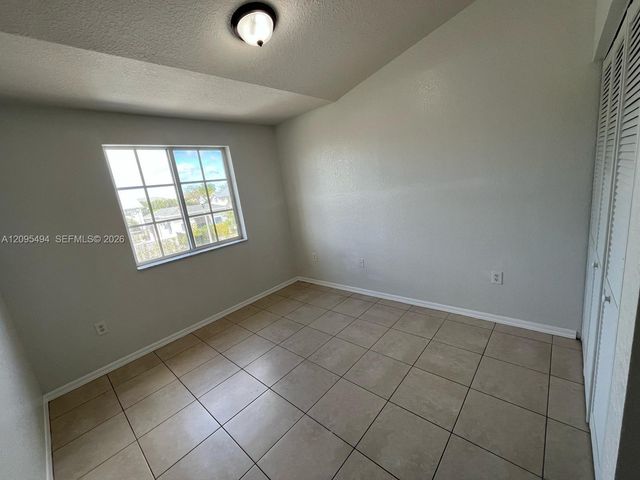 1675 SE 9th Terrace, Homestead, FL 33034
