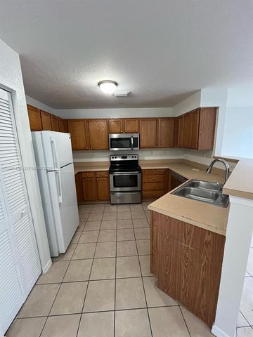 1675 SE 9th Terrace, Homestead, FL 33034