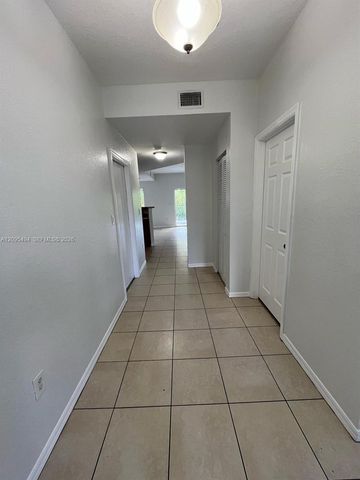 1675 SE 9th Terrace, Homestead, FL 33034
